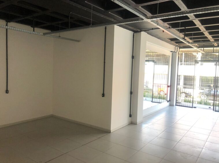 venda sala lojas terreas 54m2 la casa lucas araujo passo fundo rs rezende imoveis (6)