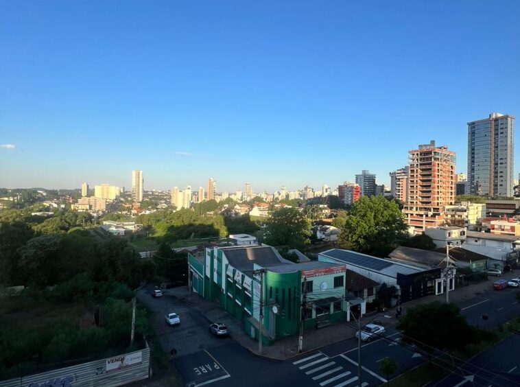 venda apartamento 3 dormitorios residencial viena centro passo fundo rs rezende imoveis (6)