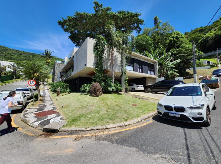 venda casa em condominio 4 dormitorios bella vista balneario camboriu sc rezende imoveis (23)