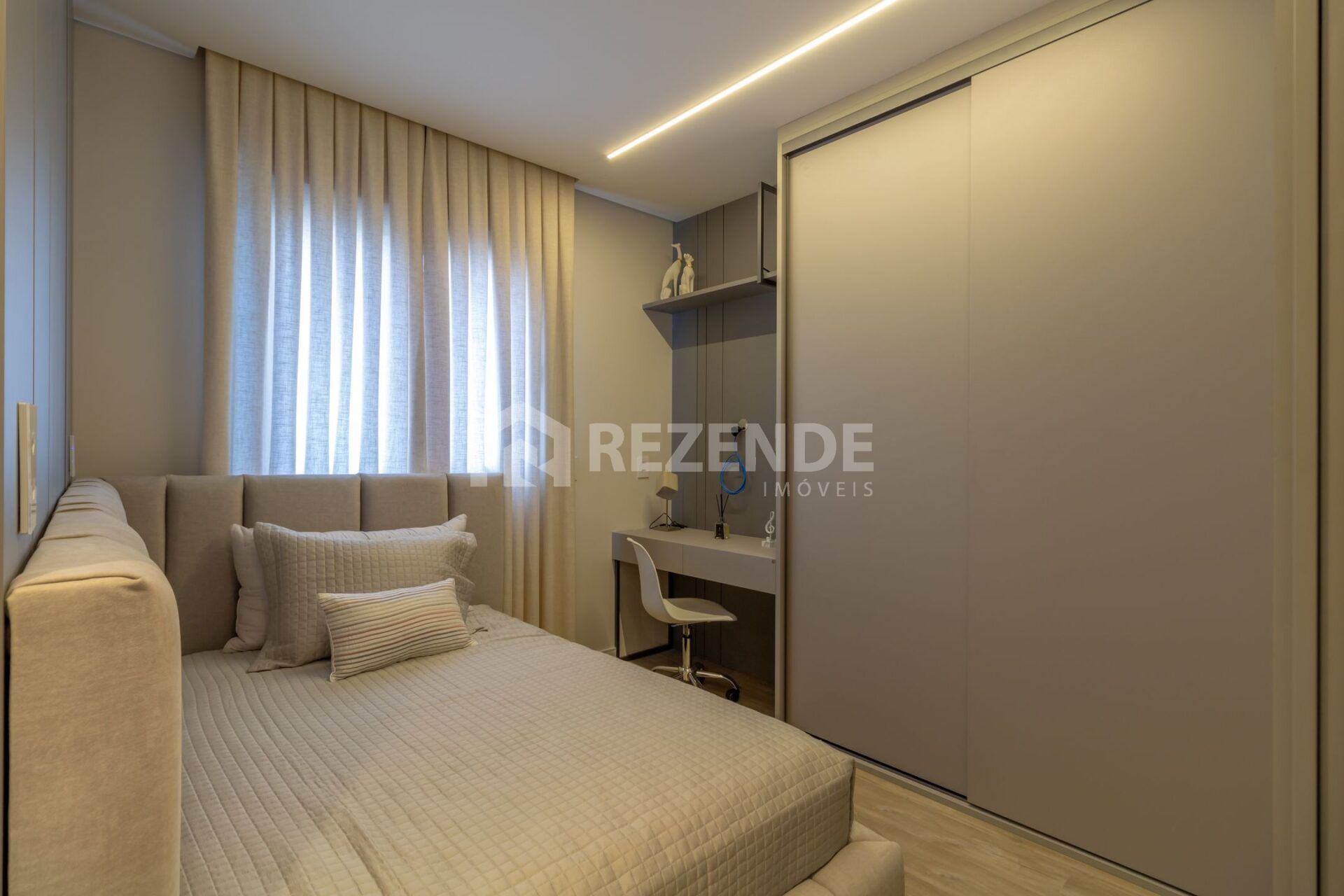 venda apartamento 3 dormitorios residencial doha centro passo fundo rs rezende imoveis (33)