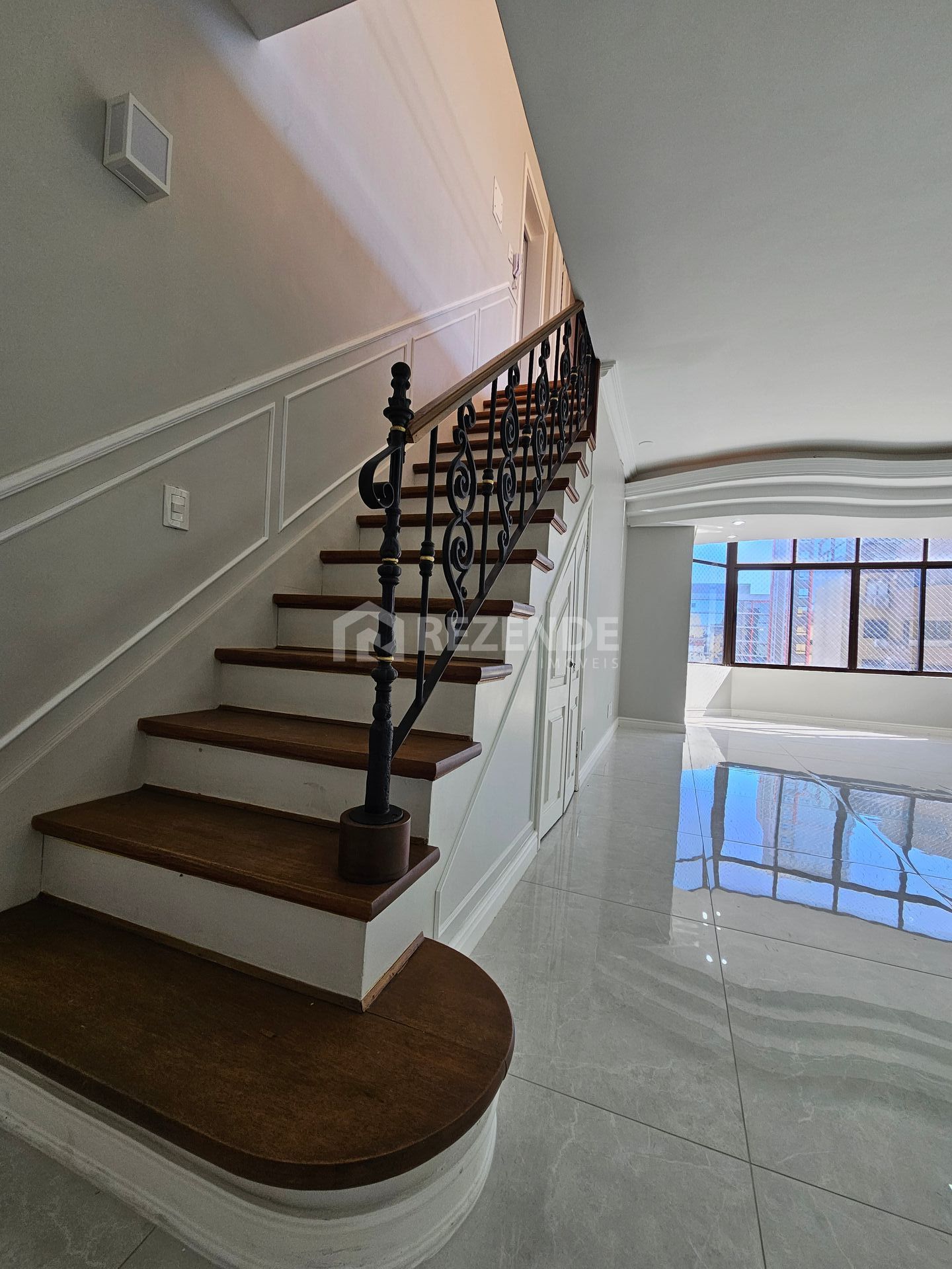 venda apartamento 4 dormitorios edificio alameda da matriz centro passo fundo rs rezende imoveis (38)