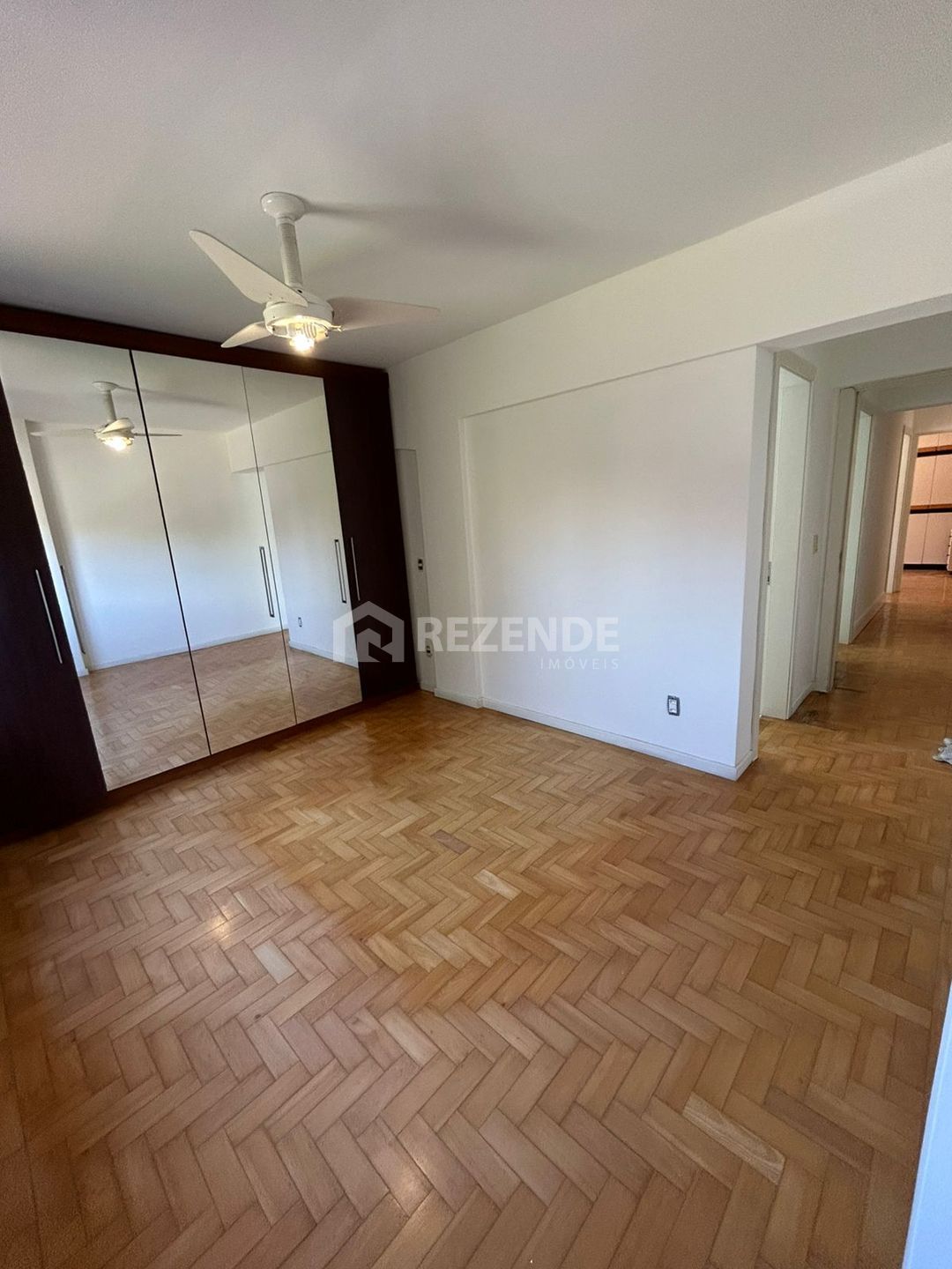 venda apartamento 3 dormitorios radalle 1 centro passo fundo rs rezende imoveis (13)