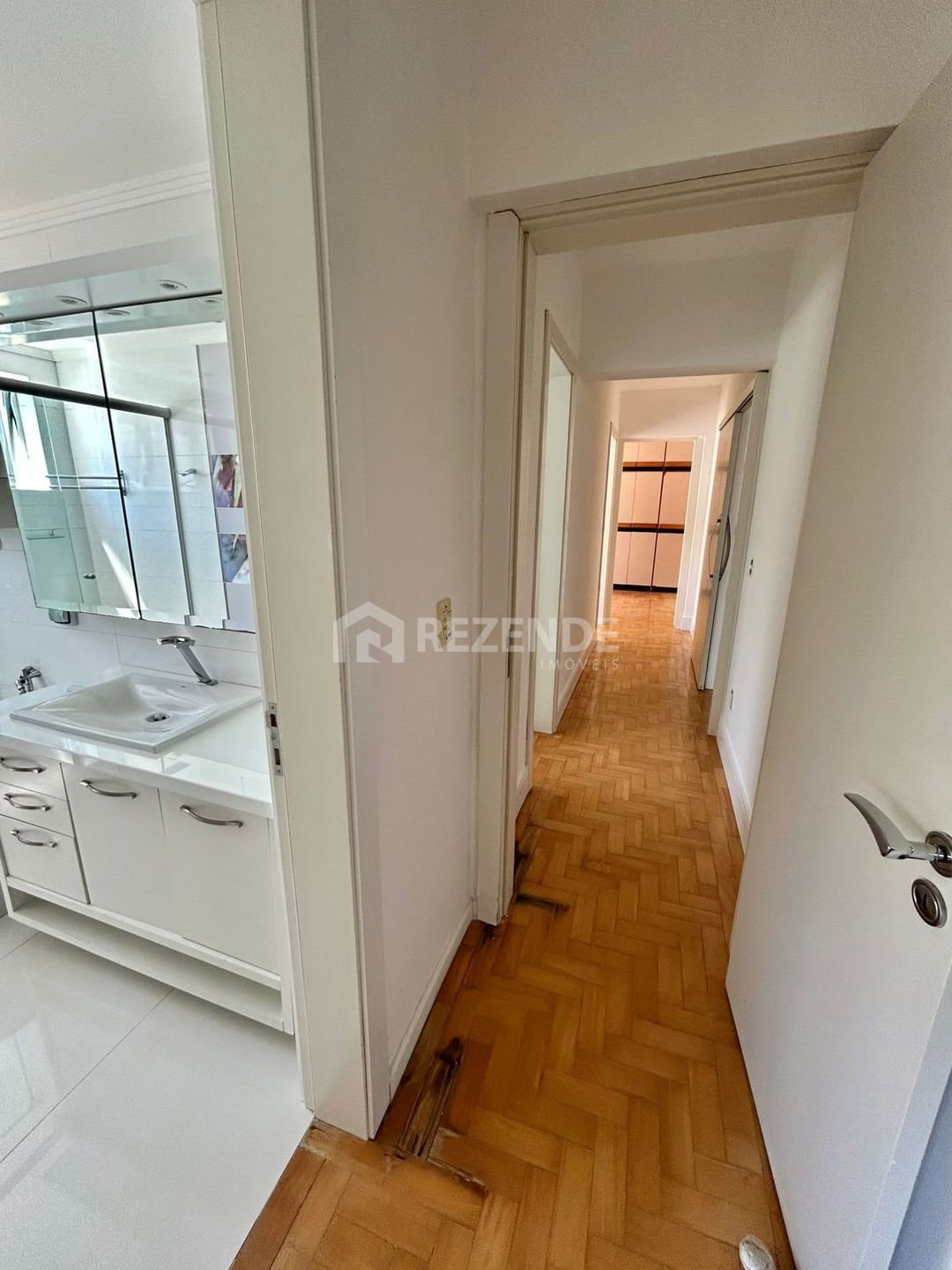 venda apartamento 3 dormitorios radalle 1 centro passo fundo rs rezende imoveis (8)