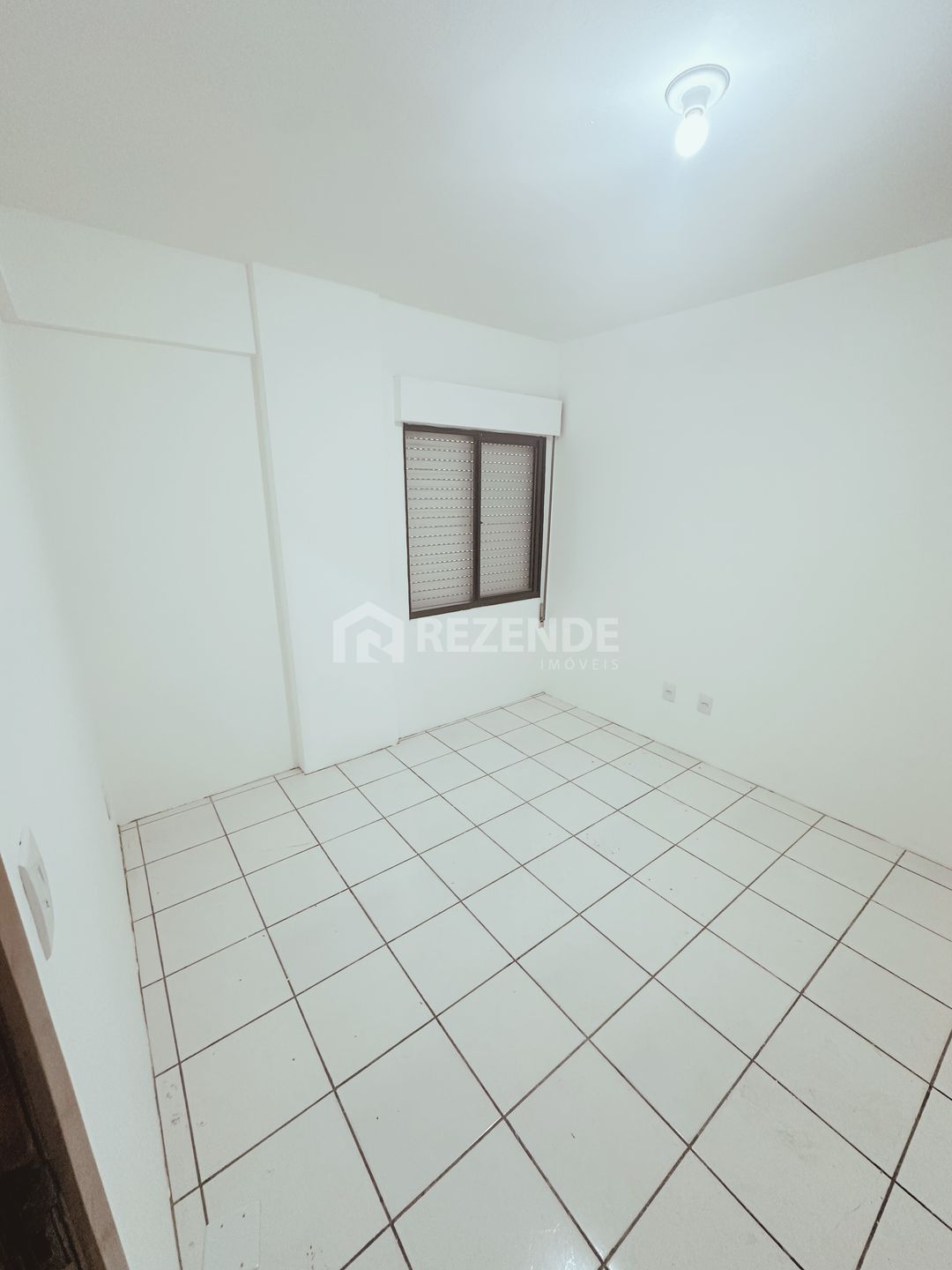 venda apartamento 2 dormitorios ed medianeira centro passo fundo rs rezende imoveis (12)