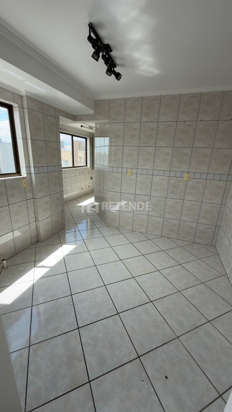 venda apartamento 3 dormitorios edificio solar teixeira kurtz centro passo fundo rs rezende imoveis (7)