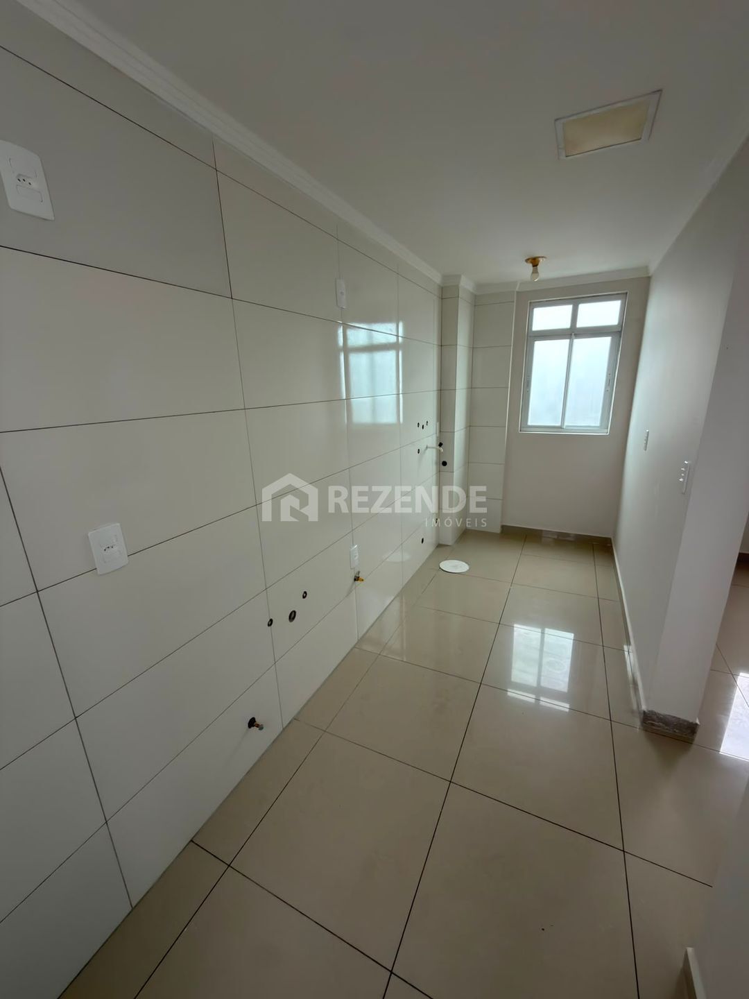 venda apartamento 1 dormitorio metropolitan tower centro passo fundo rs rezende imoveis (1)