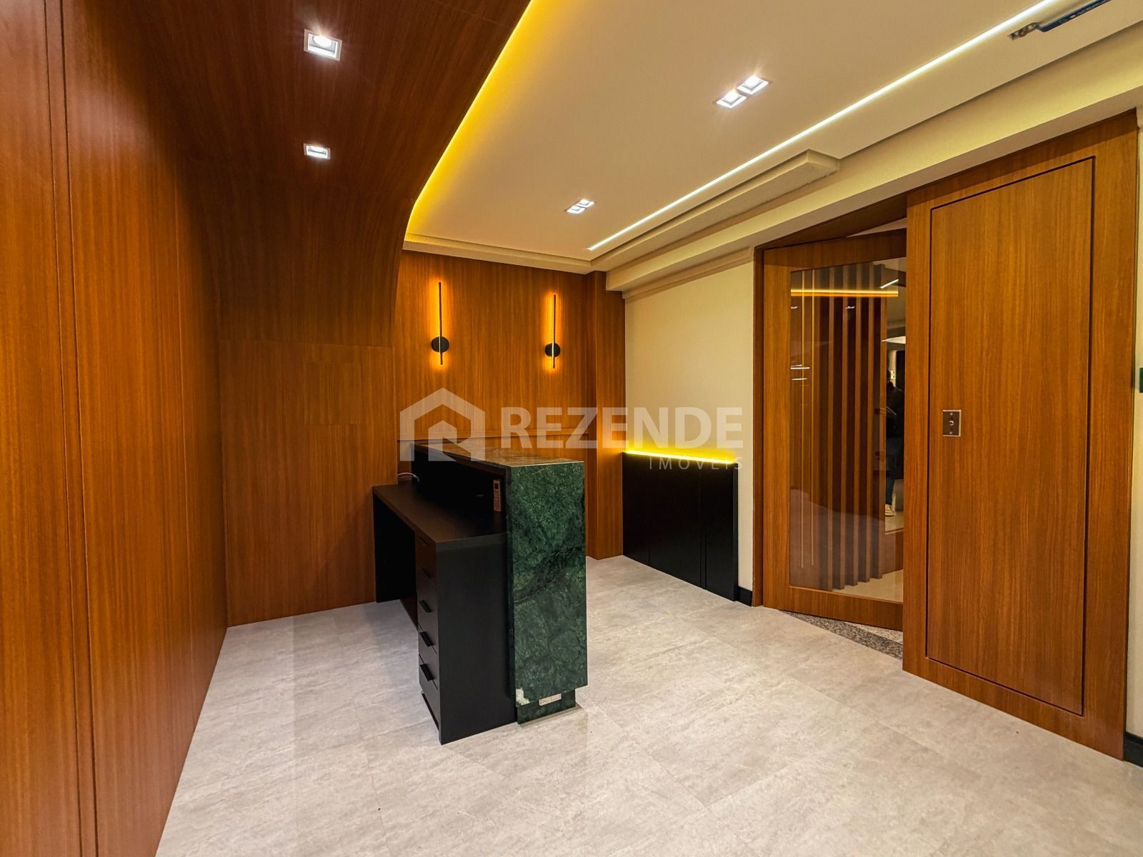 venda sala loja terrea 170m2 centro passo fundo rs rezende imoveis (5) venda sala loja terrea 170m2 centro passo fundo rs rezende imoveis (5)