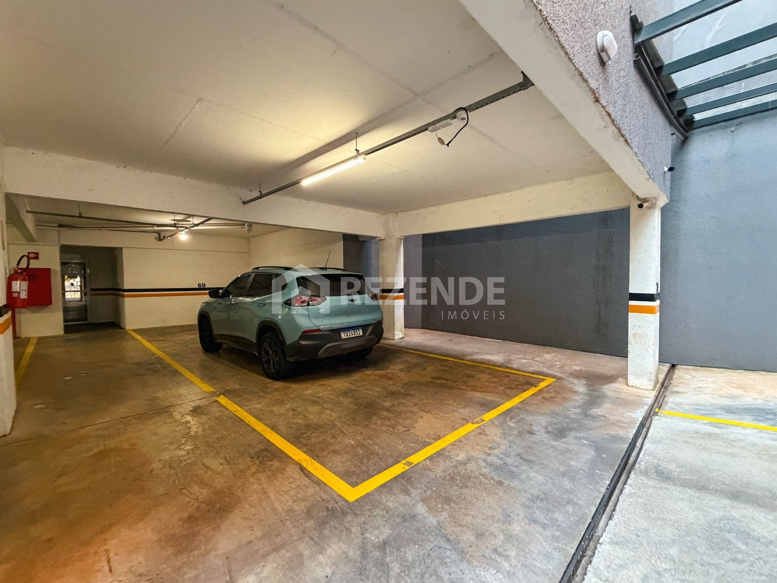 venda sala loja terrea 170m2 centro passo fundo rs rezende imoveis (6) venda sala loja terrea 170m2 centro passo fundo rs rezende imoveis (6)