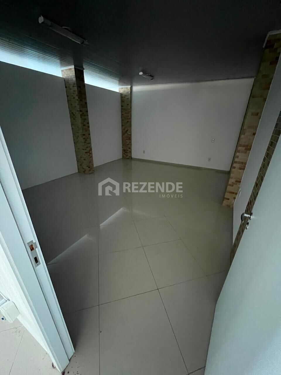 venda sala loja terrea 201m2 boqueirao passo fundo rs rezende imoveis5