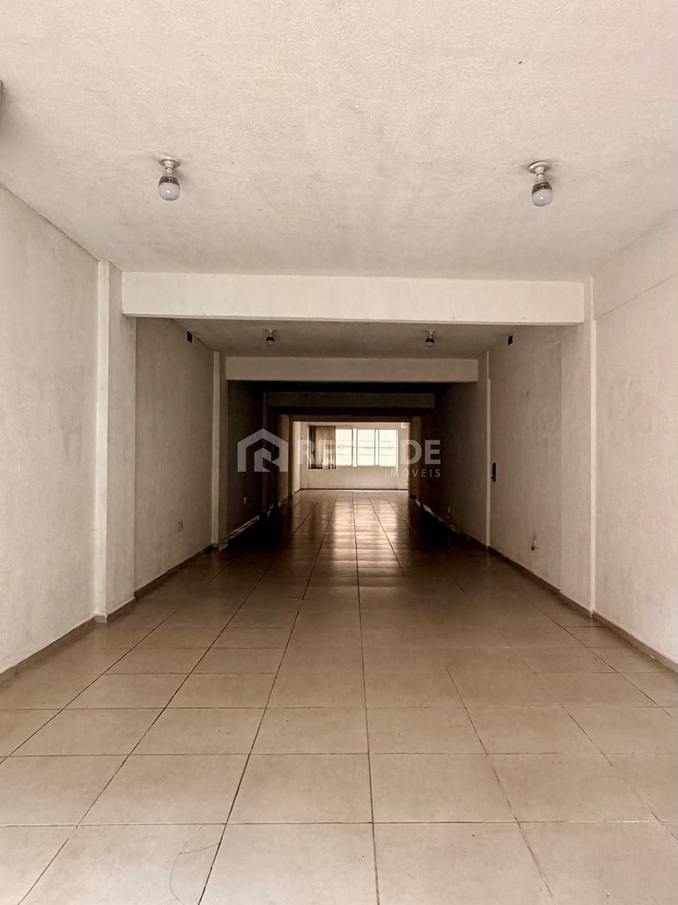 aluguel sala loja terrea 325m2 centro passo fundo rs rezende imoveis (2) aluguel sala loja terrea 325m2 centro passo fundo rs rezende imoveis (2)