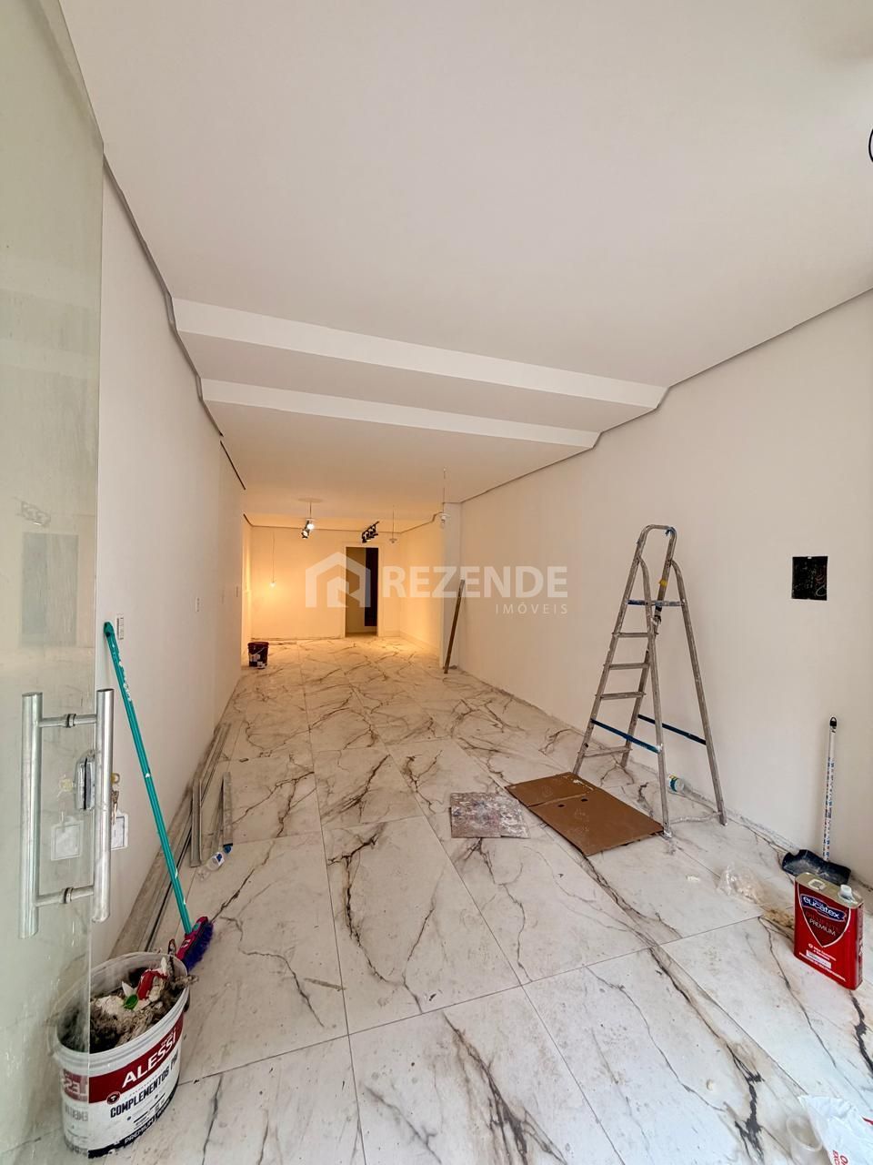aluguel sala loja terrea 45m2 centro passo fundo rs rezende imoveis (2) aluguel sala loja terrea 45m2 centro passo fundo rs rezende imoveis (2)