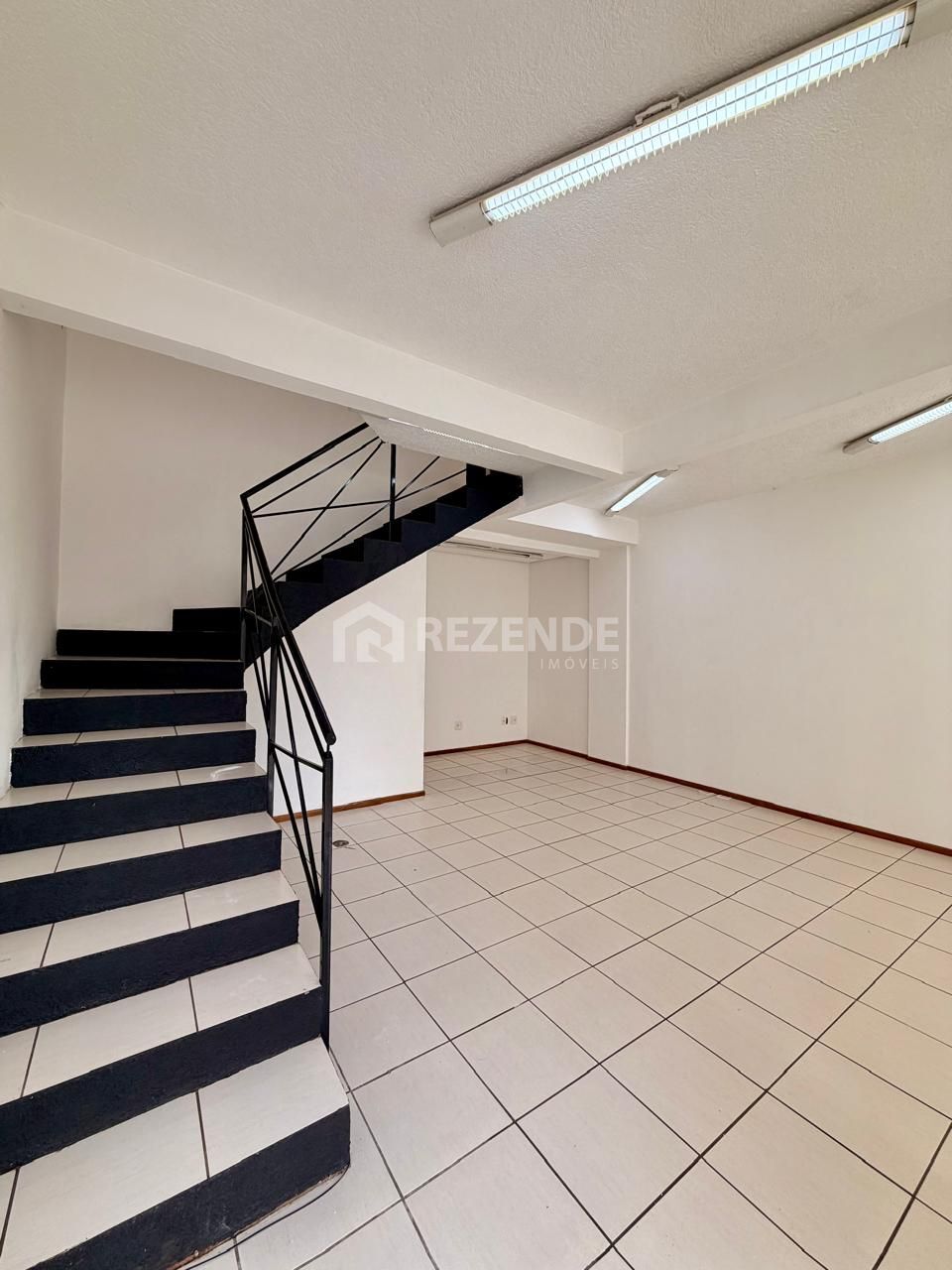 aluguel sala loja terrea 80m2 centro passo fundo rs rezende imoveis (1) aluguel sala loja terrea 80m2 centro passo fundo rs rezende imoveis (1)