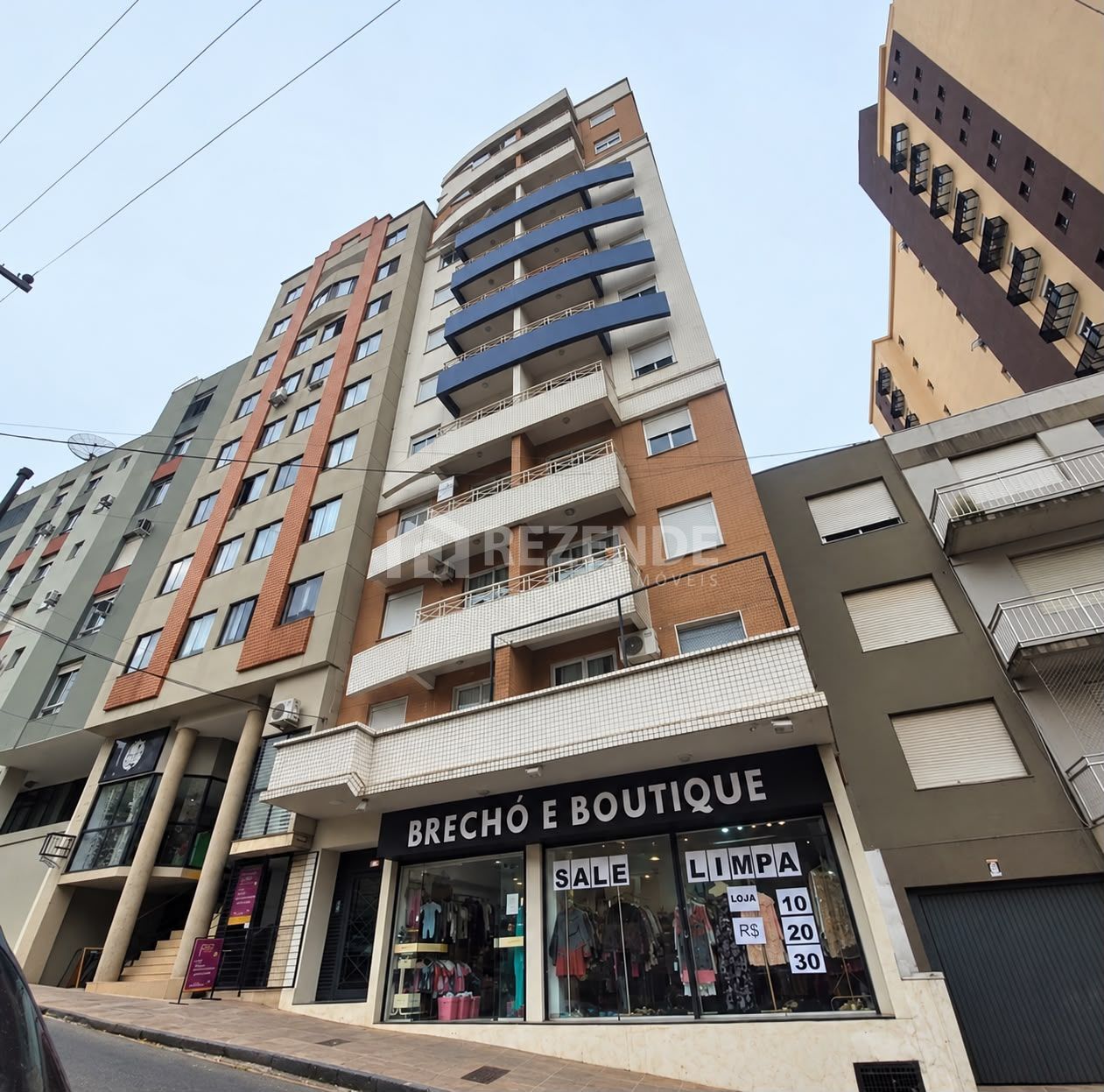 venda apartamento 1 dormitorio piazza di fiori centro passo fundo rs rezende imoveis (8) venda apartamento 1 dormitorio piazza di fiori centro passo fundo rs rezende imoveis (8)